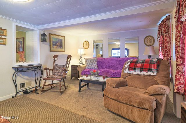 5 Cedar Street, Cohoes, NY 12047