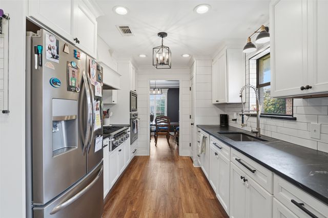 1622 Shadow Moss Way, Carrollton, TX 75007