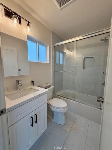 16930 Tupper Street, North Hills, CA 91343