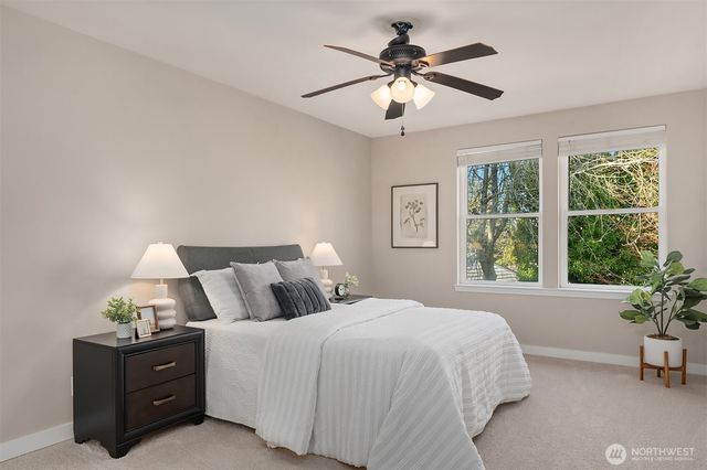 8608 196th Street SW, Edmonds, WA 98026