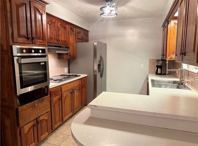 1616 Curtis Avenue, Pea Ridge, AR 72751
