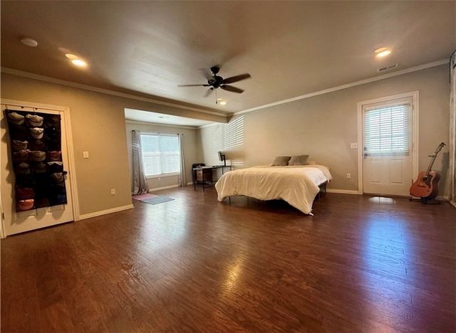 1616 Curtis Avenue, Pea Ridge, AR 72751