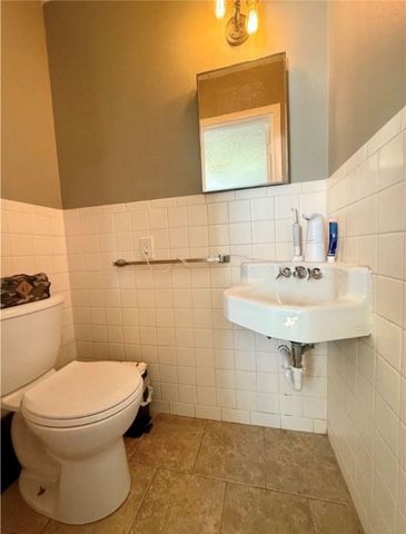 1616 Curtis Avenue, Pea Ridge, AR 72751