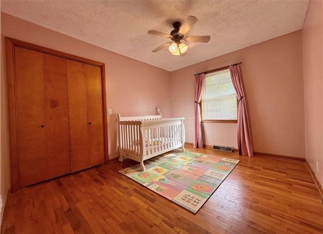 1616 Curtis Avenue, Pea Ridge, AR 72751