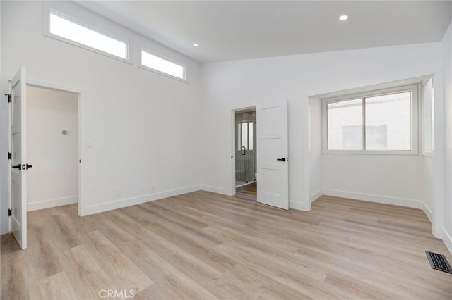 1090 Loma Drive, Hermosa Beach, CA 90254