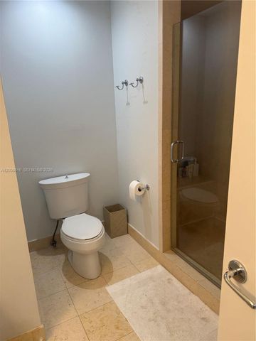 20000 E Country Club Dr PH09, Aventura, FL 33180