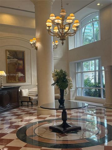 20000 E Country Club Dr PH09, Aventura, FL 33180