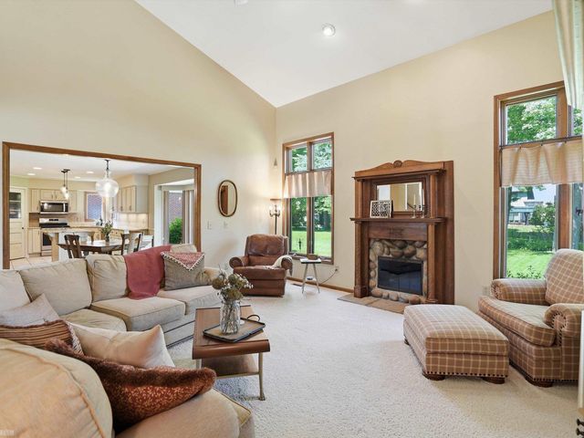 42199 Kyle Drive, Clinton Township, MI 48038