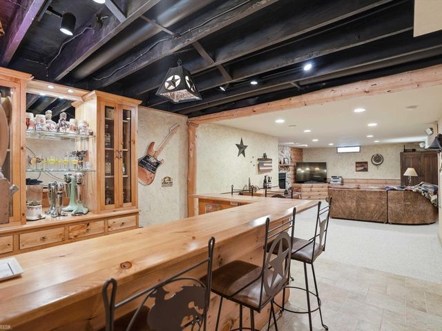 42199 Kyle Drive, Clinton Township, MI 48038