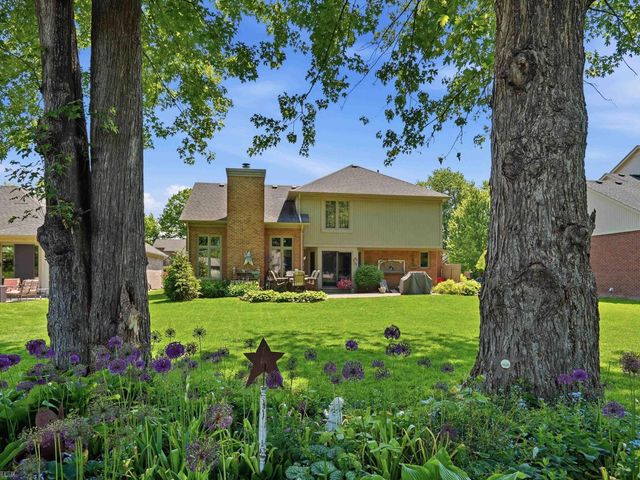 42199 Kyle Drive, Clinton Township, MI 48038