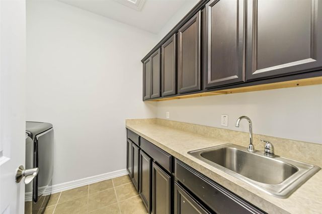 170 Hearthshire Circle, The Woodlands, TX 77354