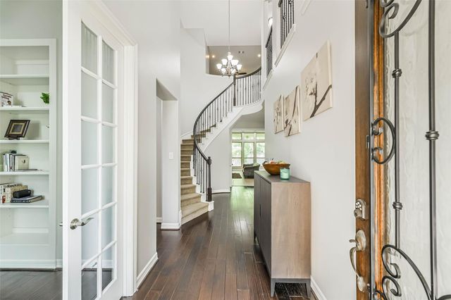 170 Hearthshire Circle, The Woodlands, TX 77354
