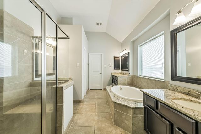 170 Hearthshire Circle, The Woodlands, TX 77354