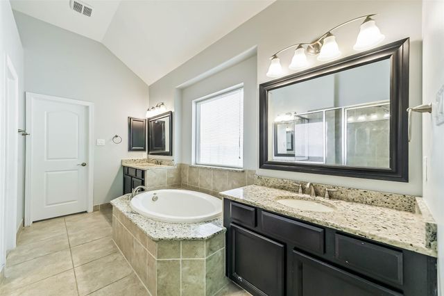 170 Hearthshire Circle, The Woodlands, TX 77354
