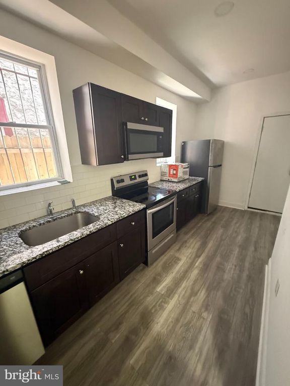 1612 W SUSQUEHANNA AVE, PHILADELPHIA, PA 19121 — photo 2