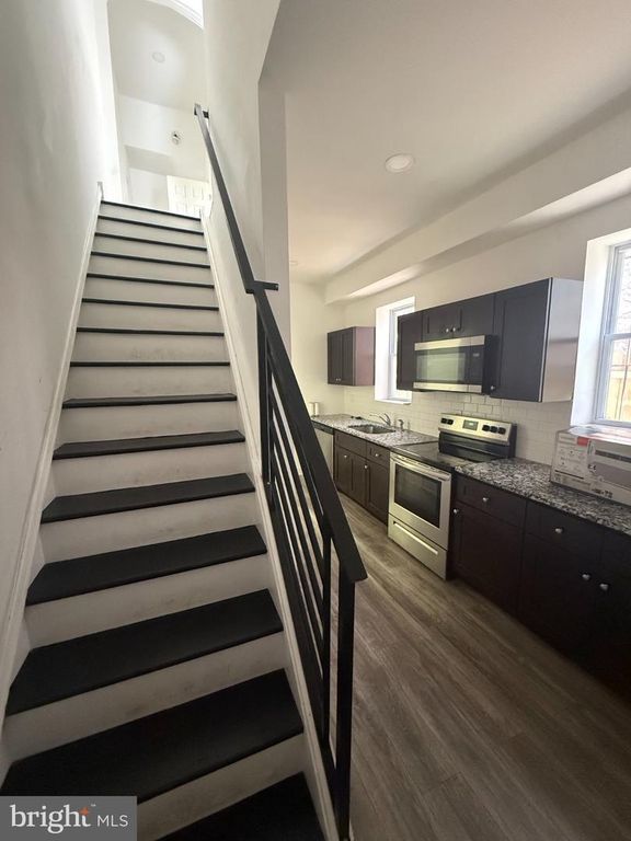 1612 W SUSQUEHANNA AVE, PHILADELPHIA, PA 19121 — photo 3