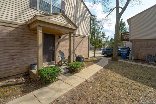 3019 Forest Creek Court, Ann Arbor, MI 48108