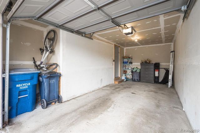 3019 Forest Creek Court, Ann Arbor, MI 48108