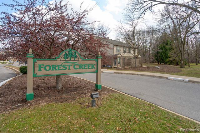3019 Forest Creek Court, Ann Arbor, MI 48108