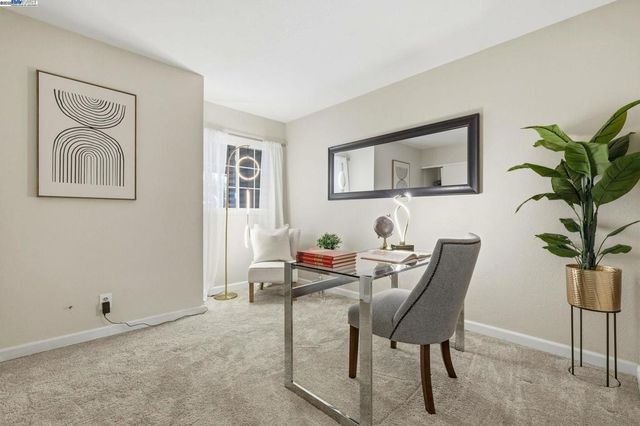 34319 Chester Ct, Fremont, CA 94555