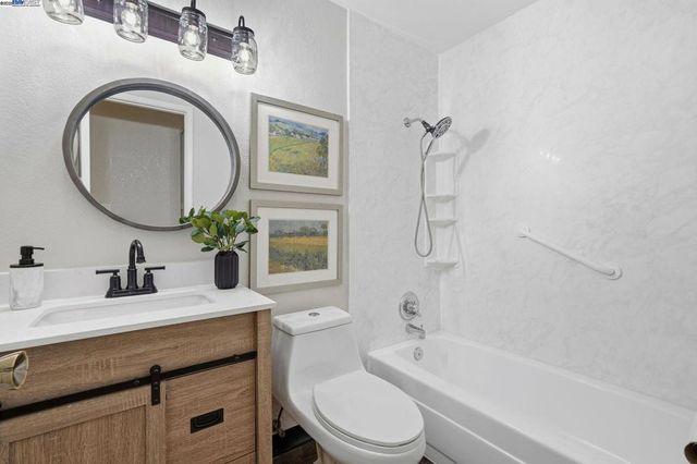 34319 Chester Ct, Fremont, CA 94555