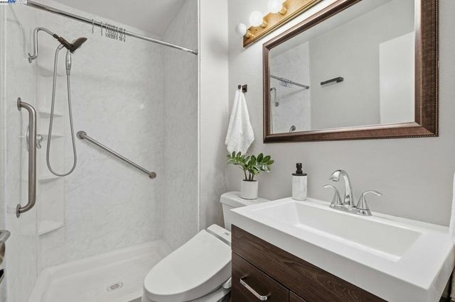 34319 Chester Ct, Fremont, CA 94555