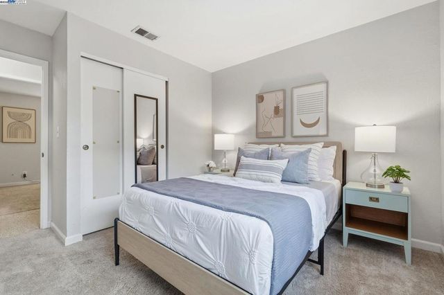 34319 Chester Ct, Fremont, CA 94555