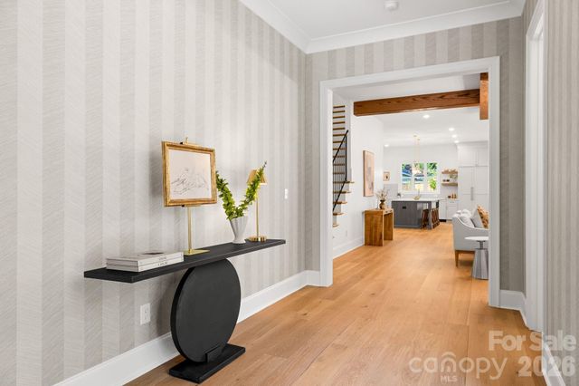 815 Manhasset Road, Charlotte, NC 28209