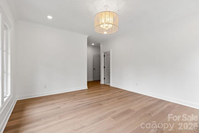 815 Manhasset Road, Charlotte, NC 28209