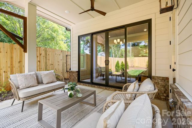 815 Manhasset Road, Charlotte, NC 28209