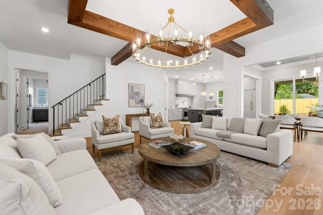 815 Manhasset Road, Charlotte, NC 28209