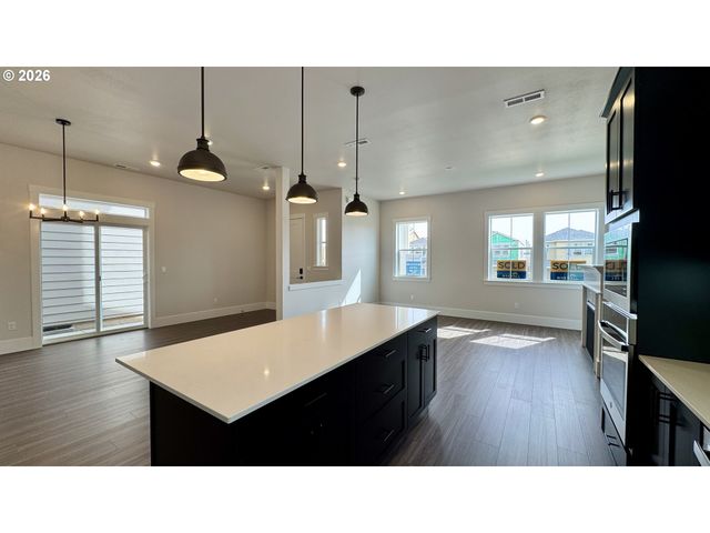16861 Sw Pomelo Dr, Sherwood, OR 97140