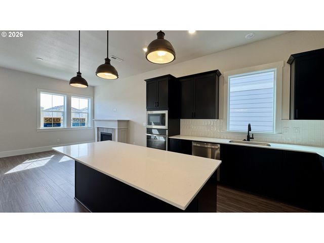 16861 Sw Pomelo Dr, Sherwood, OR 97140