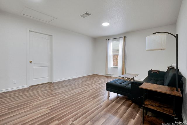 10618 Manor Creek, San Antonio, TX 78245