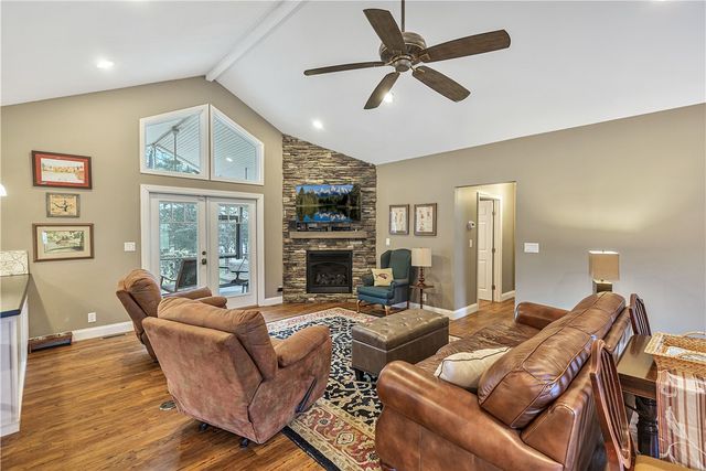 119 Crosby Drive, Fair Play, SC 29643