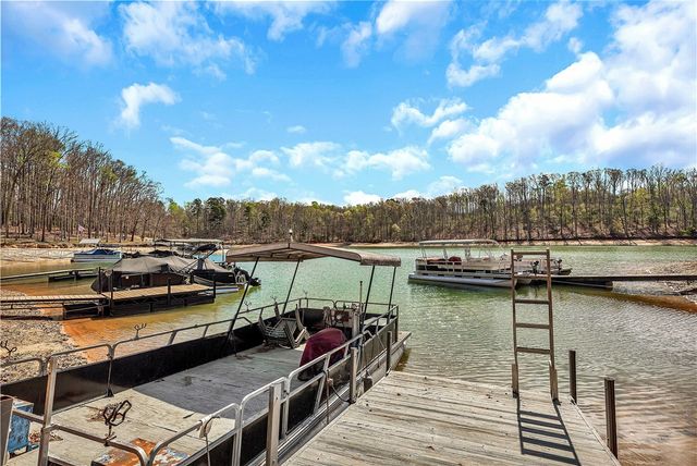 119 Crosby Drive, Fair Play, SC 29643