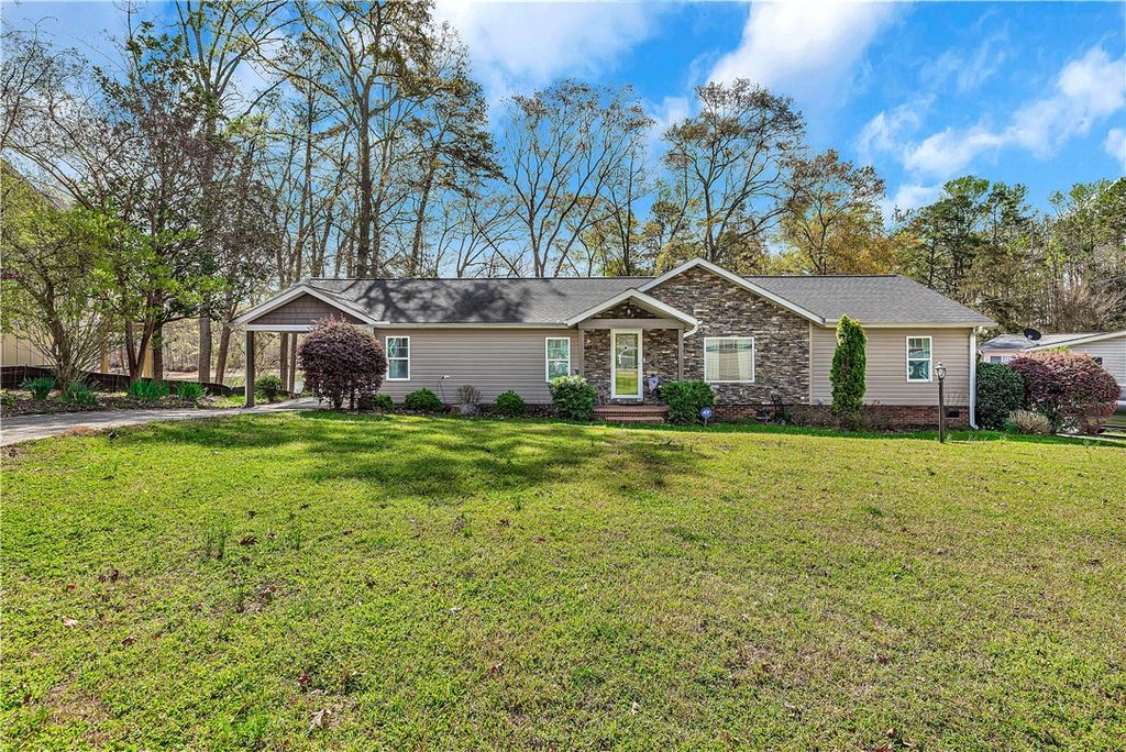 119 Crosby Drive, Fair Play, SC 29643