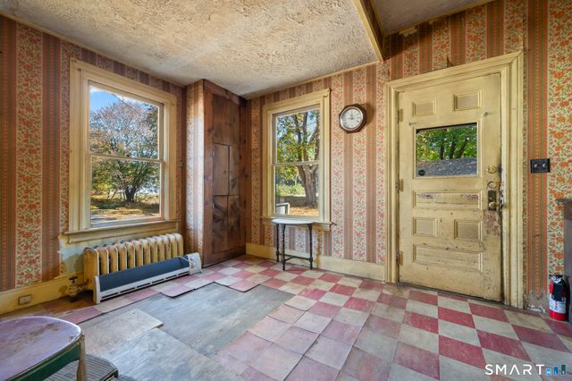 124 River Road, Willington, CT 06279
