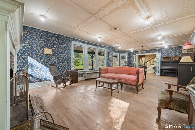 124 River Road, Willington, CT 06279