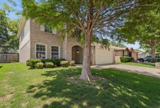 9305 Goldenview Drive, Fort Worth, TX 76244