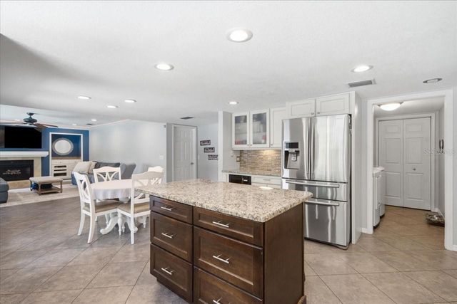 13101 BURNES LAKE DRIVE, Tampa, FL 33612