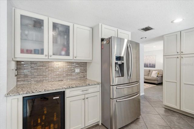 13101 BURNES LAKE DRIVE, Tampa, FL 33612