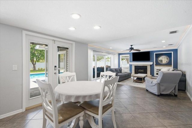 13101 BURNES LAKE DRIVE, Tampa, FL 33612