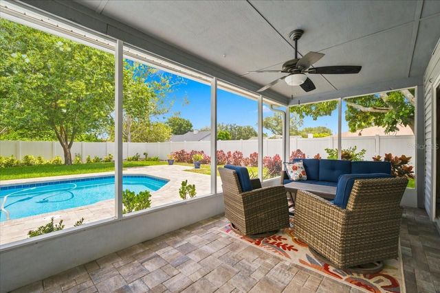 13101 BURNES LAKE DRIVE, Tampa, FL 33612