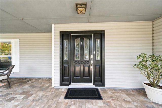 13101 BURNES LAKE DRIVE, Tampa, FL 33612