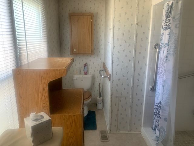 107 Loren Ryan Drive, Aurora, TX 76078