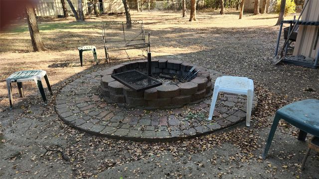 107 Loren Ryan Drive, Aurora, TX 76078