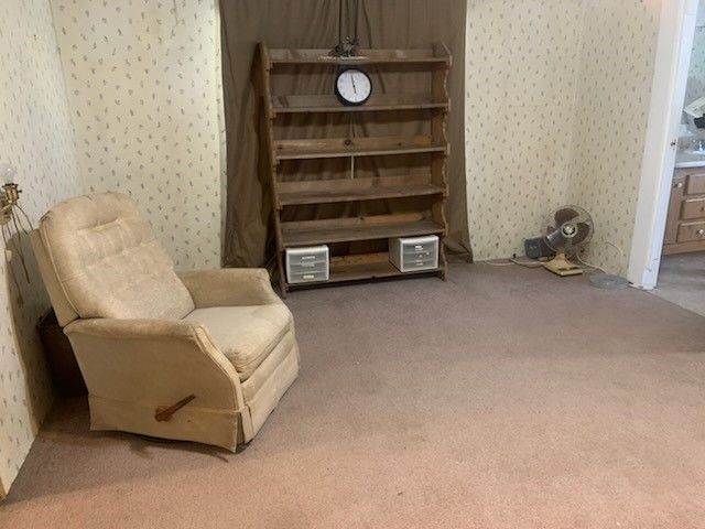 107 Loren Ryan Drive, Aurora, TX 76078