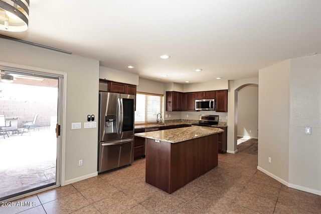 5001 E LIBBY Street, Scottsdale, AZ 85254