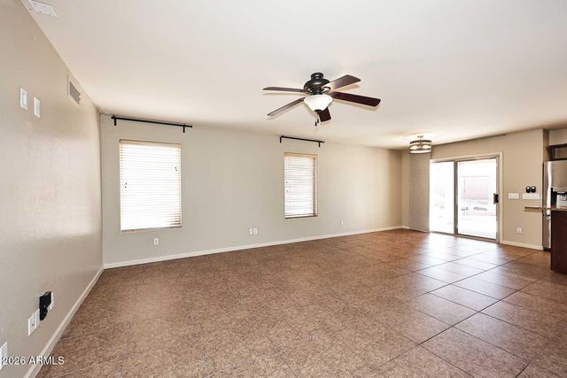 5001 E LIBBY Street, Scottsdale, AZ 85254